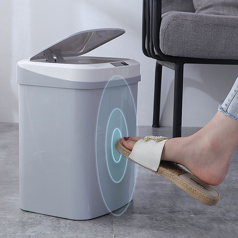 automatyczny-kosz-na-smieci-z-inteligentnym-czujnikiem-16l-bialy4b27c8bc416c4d3e8ee9bdf8c7901cf7