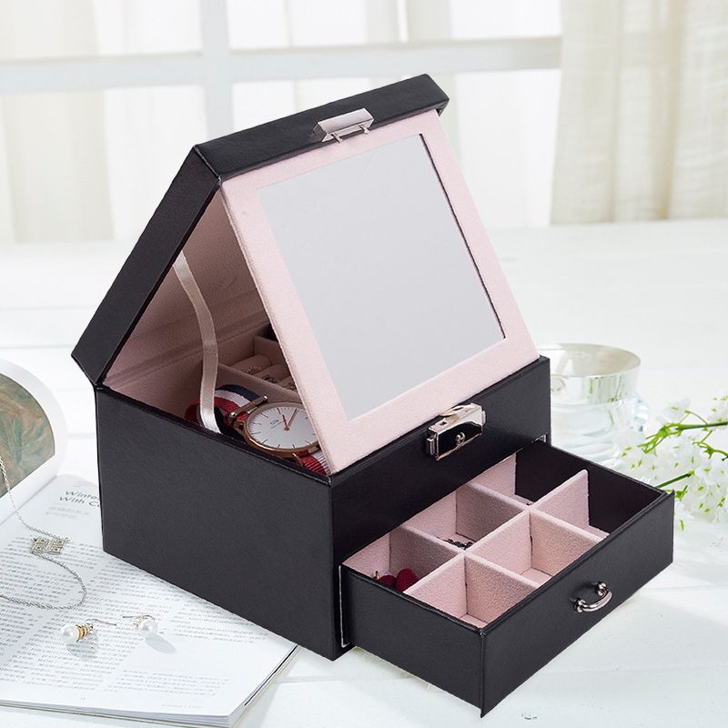 szkatulka-kuferek-lelani-na-bizuterie-premium-czarna45295ab4961a44e487c45752919bfde1