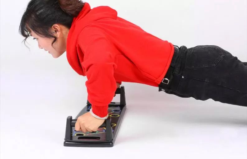 wielofunkcyjna-deska-z-uchwytami-do-pompekea62358eef8d4bf1a9f9b37089d1979a